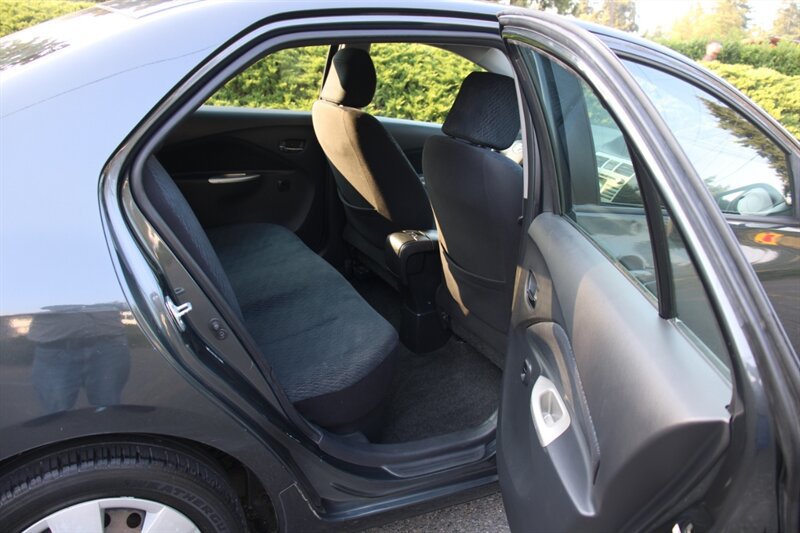 Used 2007 Toyota Yaris Sedan w/ PWR Pkg w/Steel Wheels FWD image 6