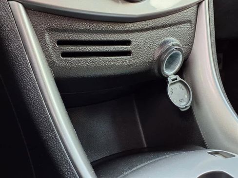 Used 2016 Chevrolet Trax LT image 24