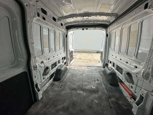 Used 2015 Ford Transit 350 148 Medium Roof RWD image 25