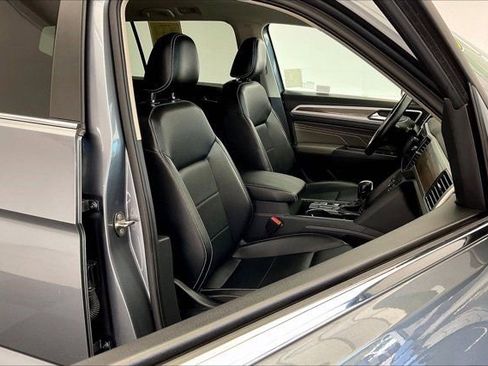 Used 2021 Volkswagen Atlas SEL FWD image 6