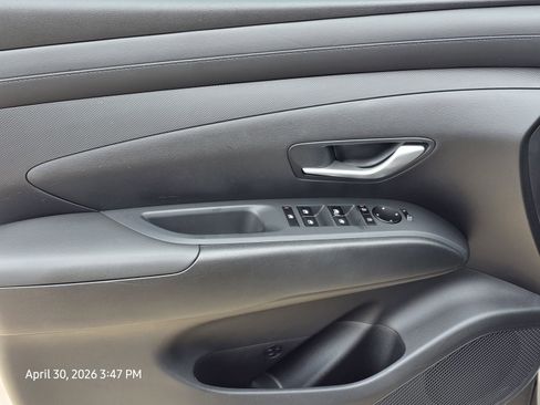 Used 2026 Hyundai Tucson SEL FWD image 14