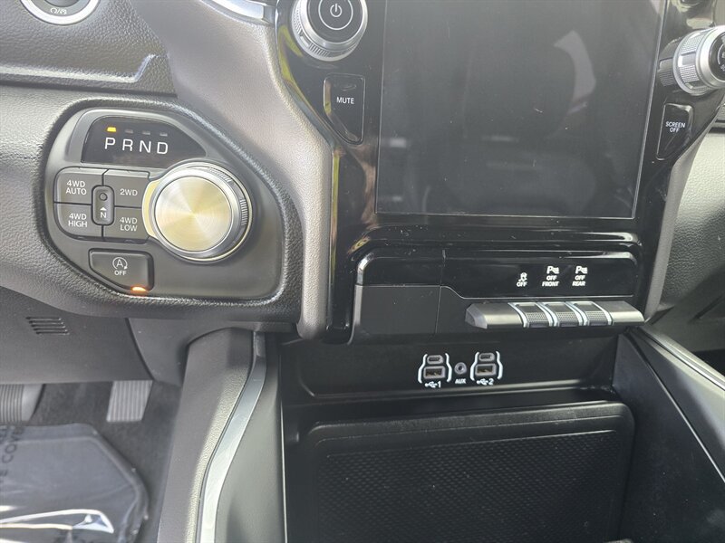 Used 2026 RAM 1500 Laramie AWD/4WD image 34