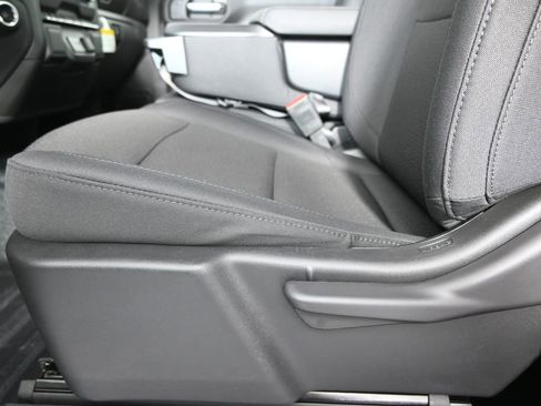 New 2026 Chevrolet Silverado 1500 W/T AWD/4WD image 19
