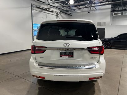 Used 2024 INFINITI QX80 Sensory