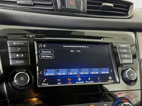 Certified 2021 Nissan Rogue Sport S image 7