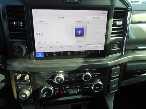 New 2025 Ford F250 Lariat w/ Lariat Ultimate Package image 32