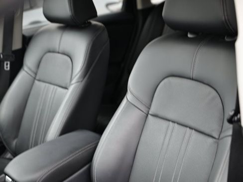 Certified 2024 Honda HR-V EX-L image 20