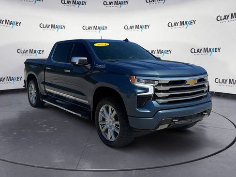 Used 2024 Chevrolet Silverado 1500 High Country w/ High Country Premium Package AWD/4WD image 7