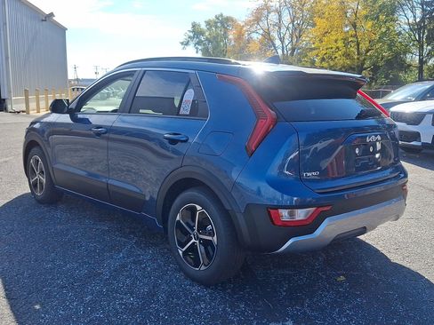 New 2025 Kia Niro EX w/ EX Cold Weather Package image 6