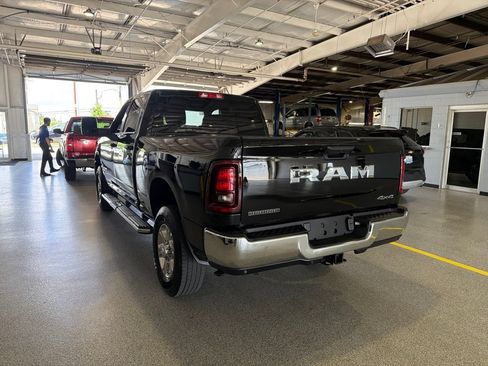 Used 2026 RAM 2500 Big Horn AWD/4WD image 4