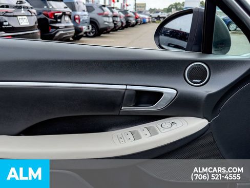 Used 2023 Hyundai Sonata SEL FWD image 10