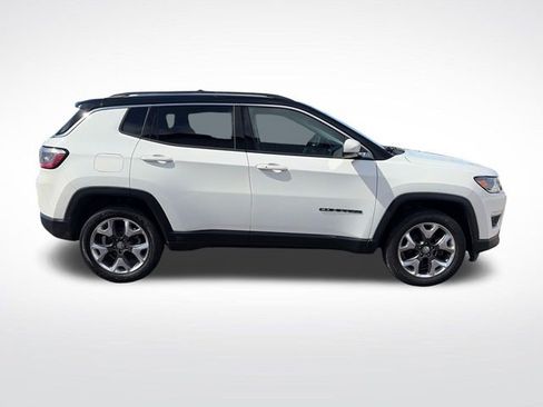 Used 2018 Jeep Compass Limited w/ Navigation Group AWD/4WD image 10