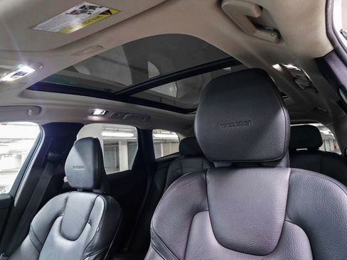 Used 2020 Volvo XC60 T5 Inscription w/ Protection Package Premier image 19