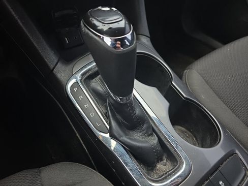 Used 2017 Chevrolet Cruze LT w/ Convenience Package image 23