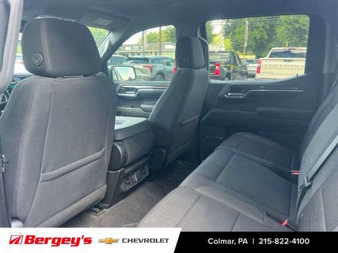 Certified 2024 Chevrolet Silverado 1500 LT AWD/4WD image 10