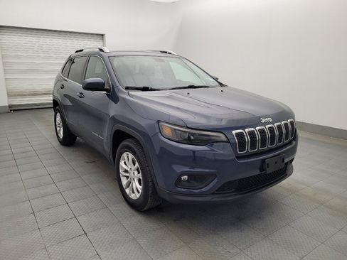 Used 2019 Jeep Cherokee Latitude w/ Popular Appearance Group image 13