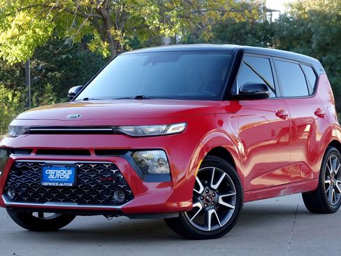 Used 2020 Kia Soul GT-Line image 2