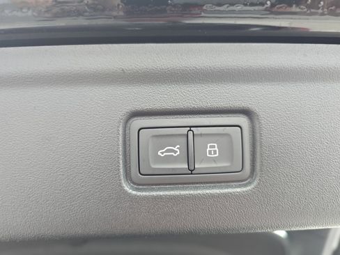 New 2025 Audi A6 e-tron Ultra image 13