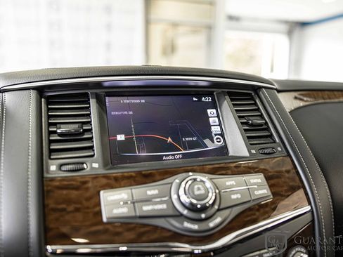Used 2019 Nissan Armada Platinum AWD/4WD image 31