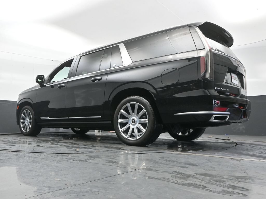 Used 2024 Cadillac Escalade ESV Premium Luxury Platinum AWD/4WD image 48