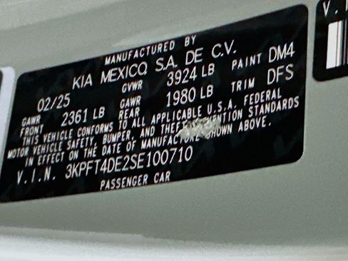 Used 2025 Kia K4 FWD image 12