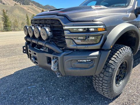 New 2025 RAM 2500 Laramie image 39