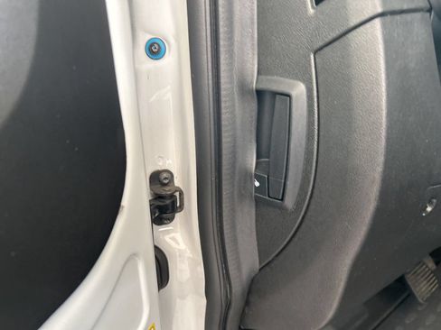 Used 2025 RAM ProMaster 2500 w/ Convenience Group FWD image 40
