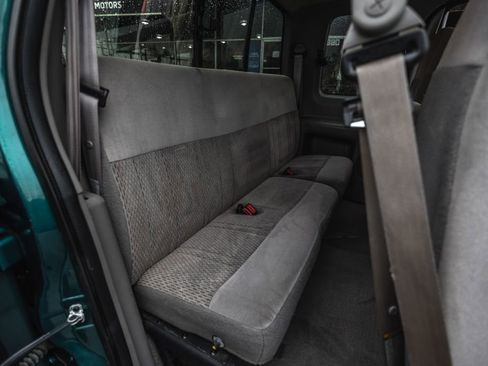 Used 1998 Ford F150 XLT image 28