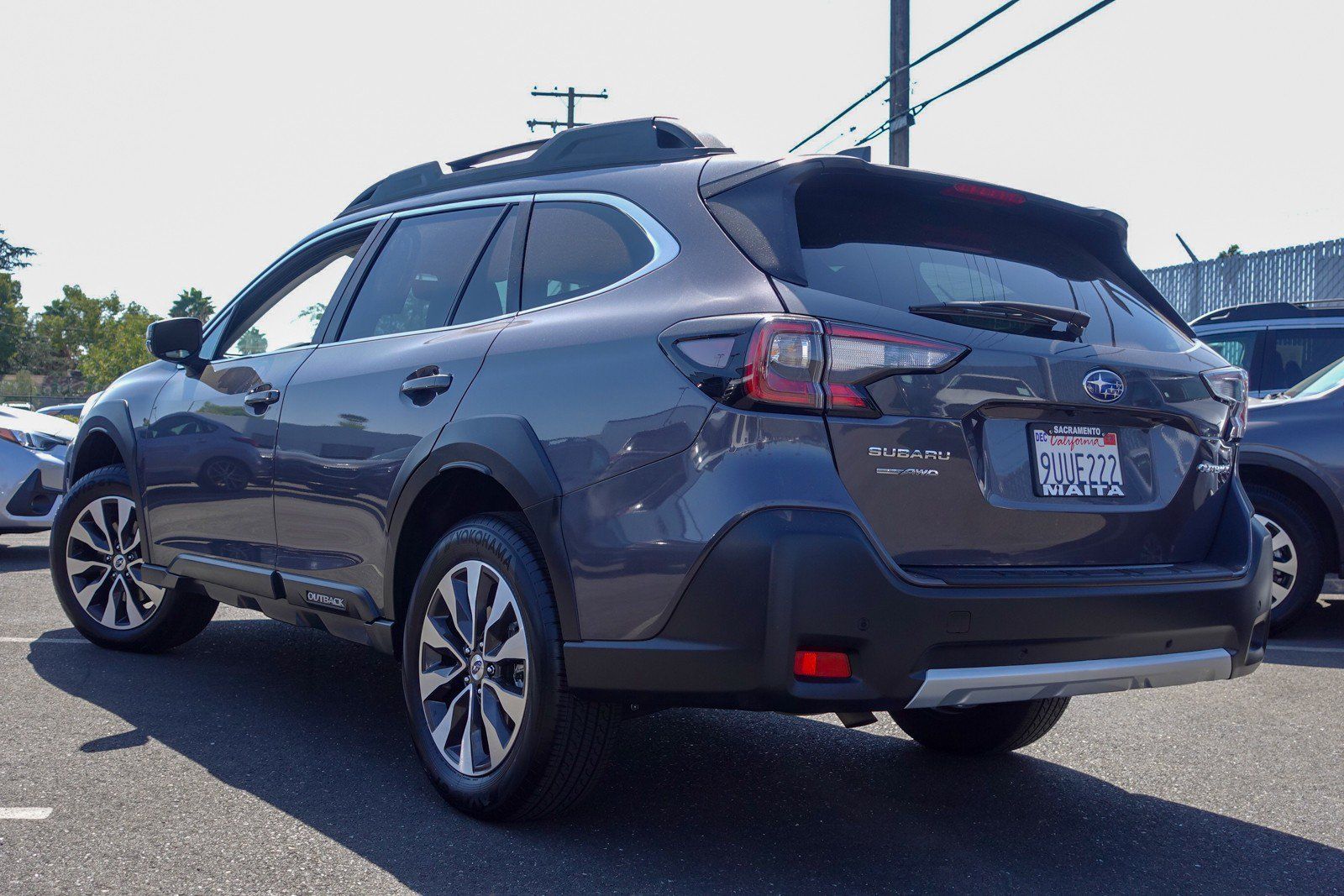 Certified 2025 Subaru Outback Limited AWD/4WD image 7