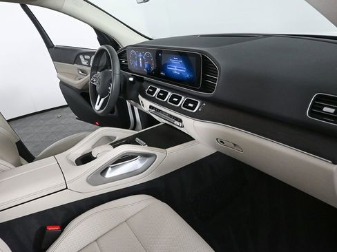 Used 2020 Mercedes-Benz GLE 350 4MATIC image 24