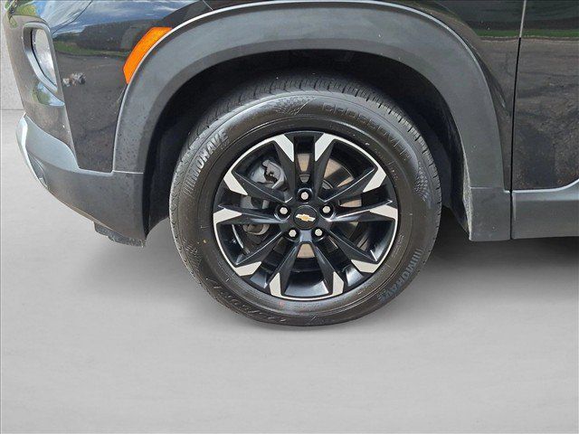 Used 2023 Chevrolet TrailBlazer LT AWD/4WD image 22