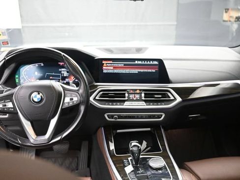 Used 2020 BMW X5 sDrive40i w/ Premium Package RWD image 9