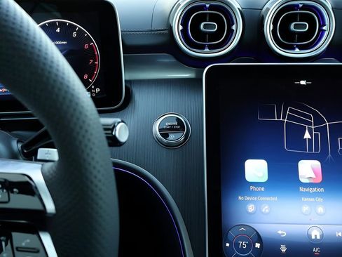 New 2026 Mercedes-Benz CLE 300 4MATIC Cabriolet image 32