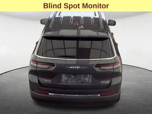 Used 2023 Jeep Grand Cherokee L Limited AWD/4WD image 7