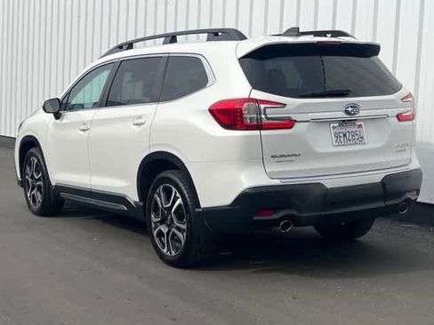 Certified 2023 Subaru Ascent Limited image 4