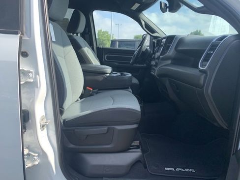 New 2024 RAM 4500 SLT w/ Quick Order Package 2YG SLT image 16