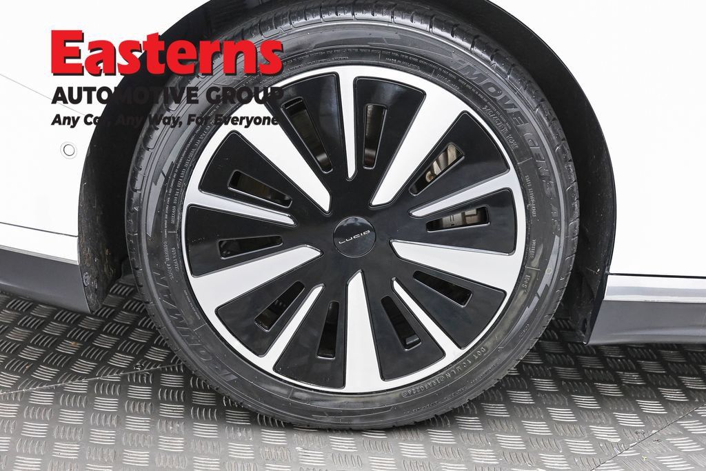 Used 2024 Lucid Air Pure RWD image 29