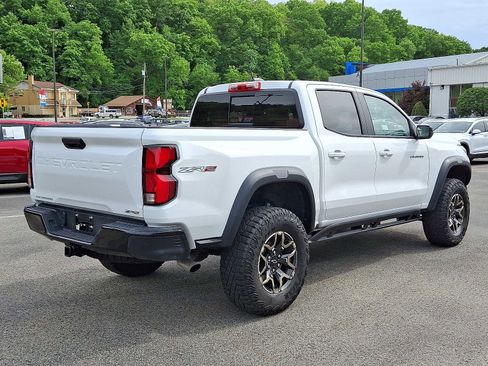 Used 2024 Chevrolet Colorado ZR2 AWD/4WD image 6