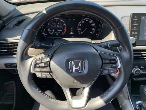 Used 2018 Honda Accord EX-L image 19