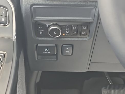 New 2025 Ford F150 Platinum w/ Equipment Group 702A High image 38