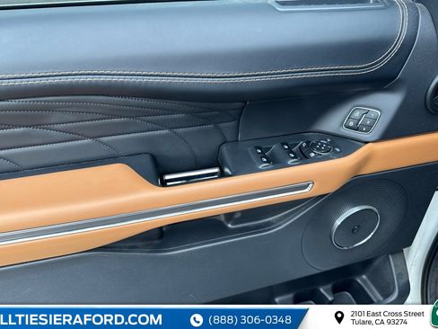 Used 2023 Ford Expedition Max Platinum image 13