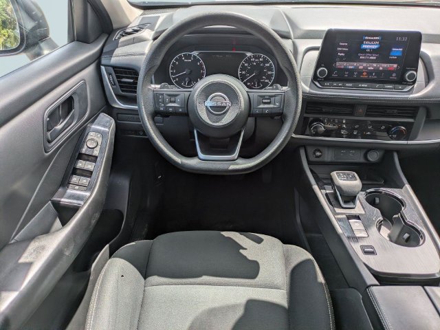 Used 2024 Nissan Rogue S FWD image 16