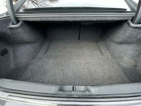 Used 2016 Dodge Charger SXT image 23