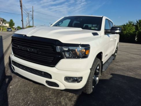 Used 2021 RAM 1500 Big Horn AWD/4WD image 3