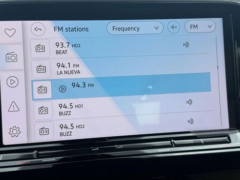 New 2026 Volkswagen Atlas Cross Sport SE image 24