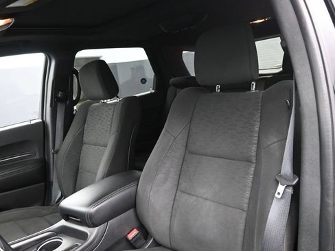 Used 2022 Dodge Durango SXT w/ Blacktop Package AWD/4WD image 11