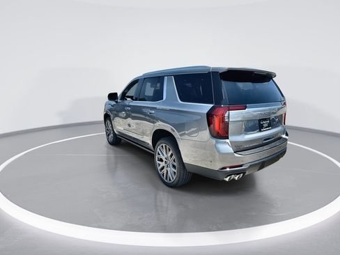 New 2026 GMC Yukon Denali Ultimate w/ LPO, Floor Liner Package AWD/4WD image 6
