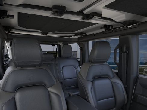 New 2026 Ford Bronco Outer Banks AWD/4WD image 12