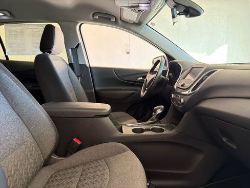 Certified 2022 Chevrolet Equinox LT image 28