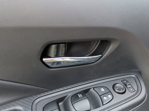 New 2025 Nissan Versa SV w/ Trunk Package image 20